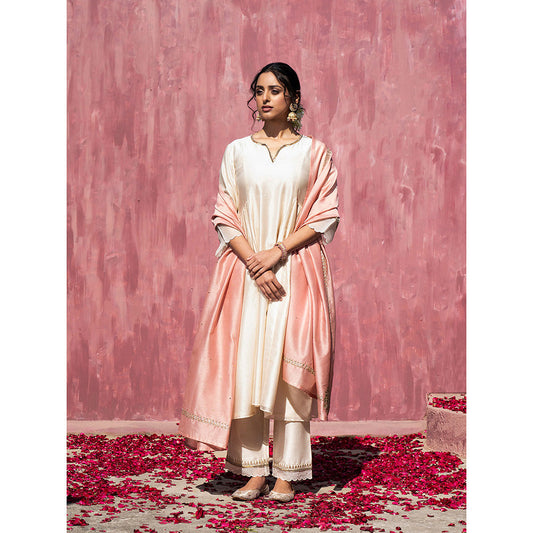 WeaverStory Handloom Off White Chanderi Silk Scalloped Suit with Pink Dupatta (Set of 3)