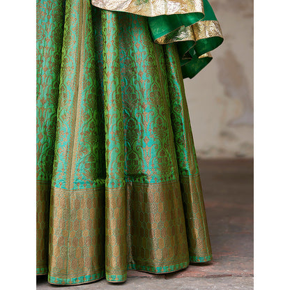 WeaverStory Green Pure Katan Silk Brocade Banarasi Lehenga with Choli and Dupatta (Set of 3)