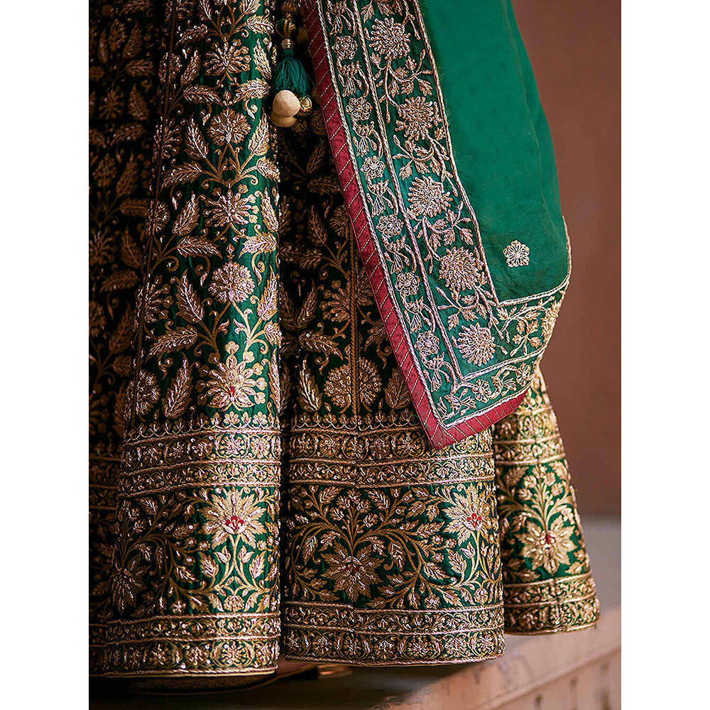 WeaverStory Deep Green Hand Zardozi Banarasi Lehenga with Choli and Dupatta (Set of 3)