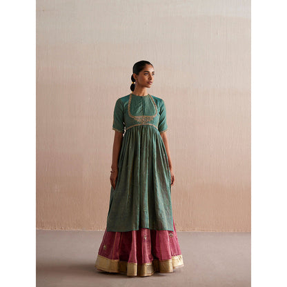 WeaverStory Inayaat Sea Green Kurta with Rani Pink Skirt and Organza Dupatta (Set of 3)