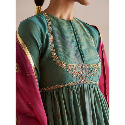 WeaverStory Inayaat Sea Green Kurta with Rani Pink Skirt and Organza Dupatta (Set of 3)