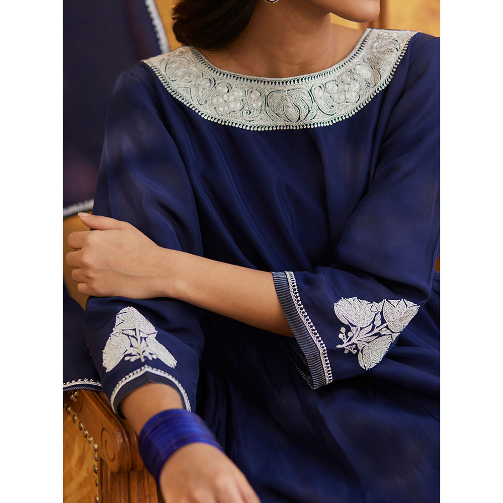 WeaverStory Blue Pure Silk Tilla Hand Embroidered Kurta With Pants And Dupatta (Set of 3)