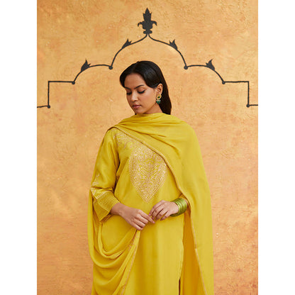 WeaverStory Yellow Pure Silk Tilla Hand Embroidered Kurta With Pants And Dupatta (Set of 3)
