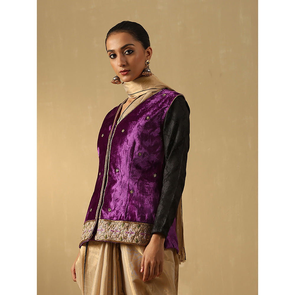 WeaverStory Purple Hand Embroidered Zardozi Silk Velvet Sleeveless Jacket