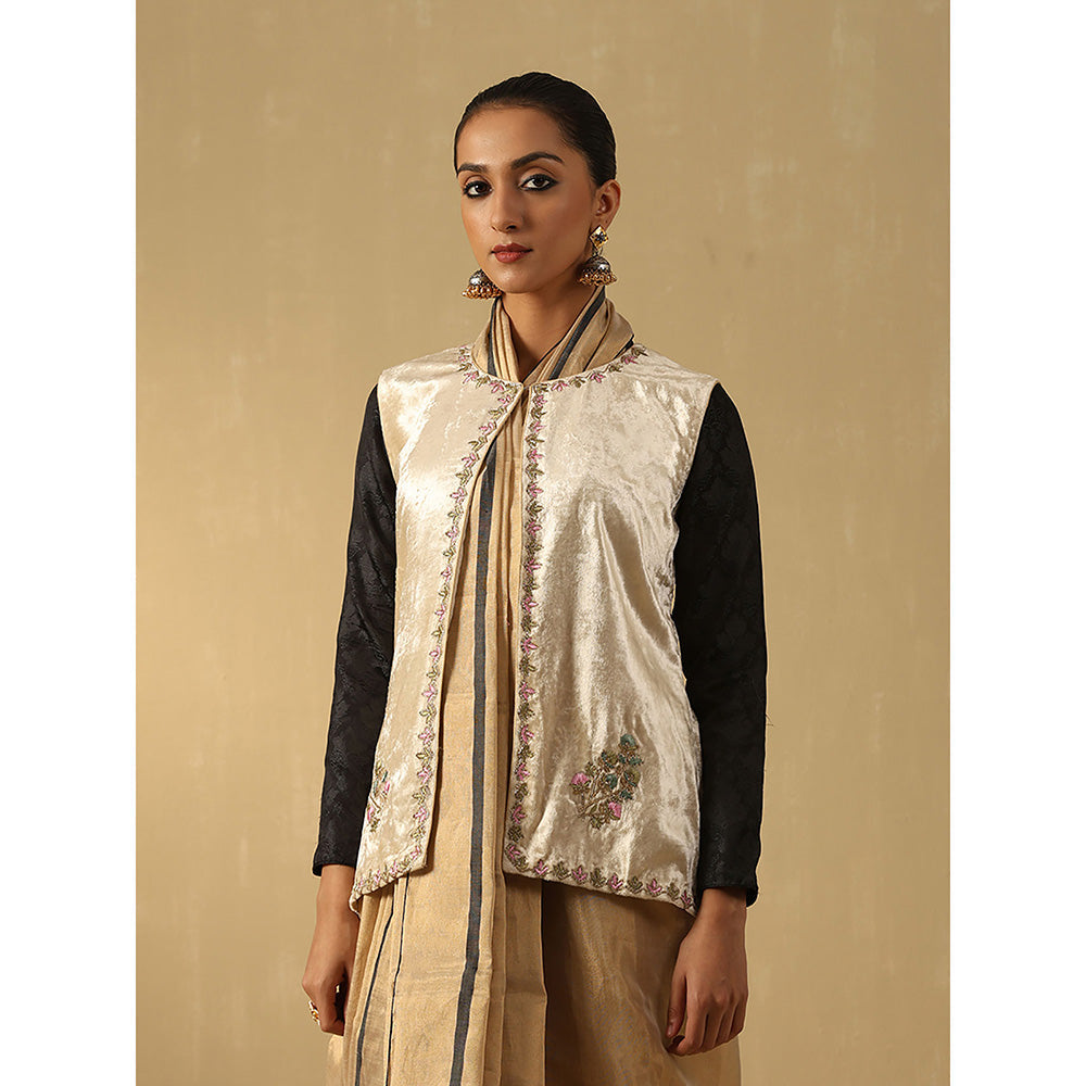 WeaverStory Off-White Hand Embroidered Zardozi Silk Velvet Jacket