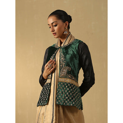 WeaverStory Green Hand Embroidered Zardozi Silk Velvet Jacket