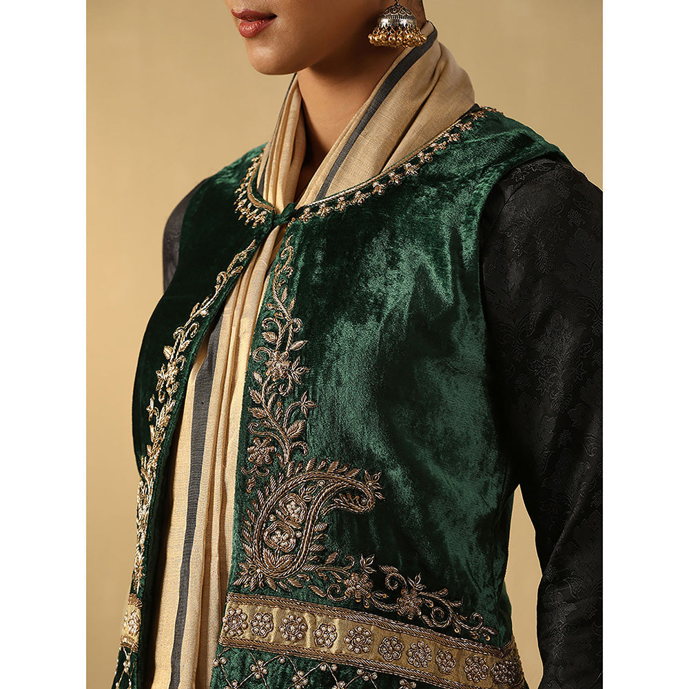 WeaverStory Green Hand Embroidered Zardozi Silk Velvet Jacket