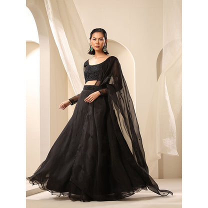 WeaverStory Black Organza Lehenga Embroidered Blouse And Dupatta with Belt (Set of 4)