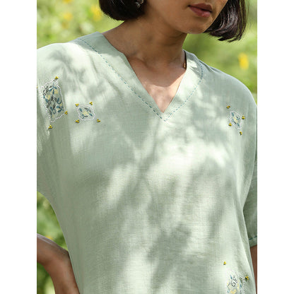 WeaverStory Sage Green Embroidered Kurta with Pant (Set of 2)