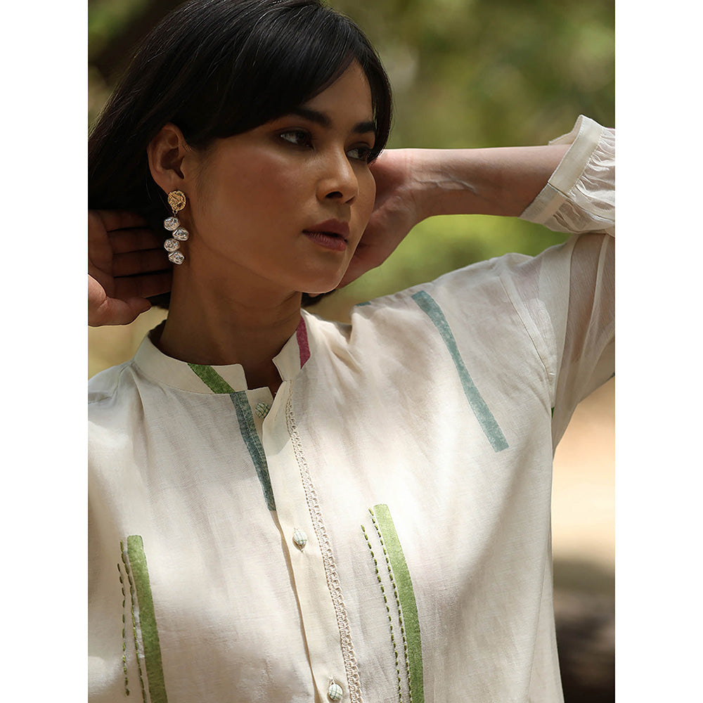 WeaverStory Off White Printed Dress