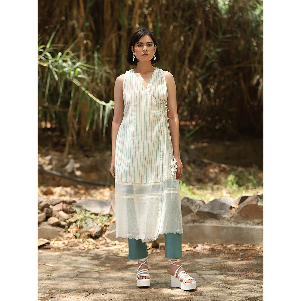 WeaverStory White Wrap Printed Kurta with Pant (Set of 2)