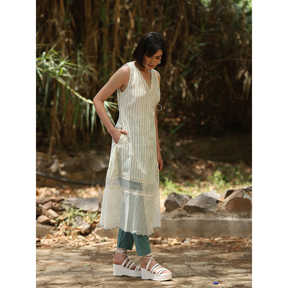 WeaverStory White Wrap Printed Kurta with Pant (Set of 2)