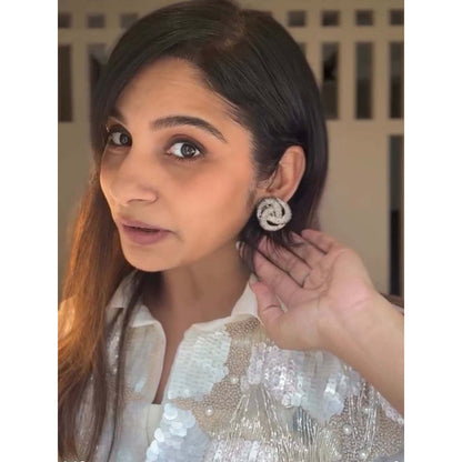 WRAPGAME INDIA Swirl Studs Senior - Silver