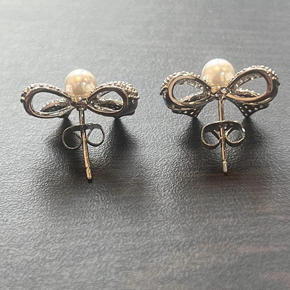 WRAPGAME INDIA Iced Bow Pearl Stud Earring