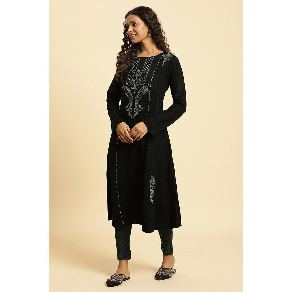 W Black Embroidered Kurta-Tight (Set of 2)