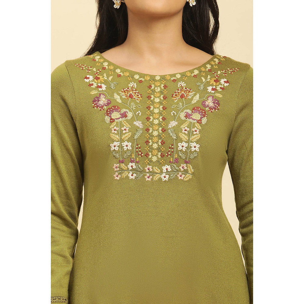 W Green Embroidered Kurta & Tight (Set of 2)