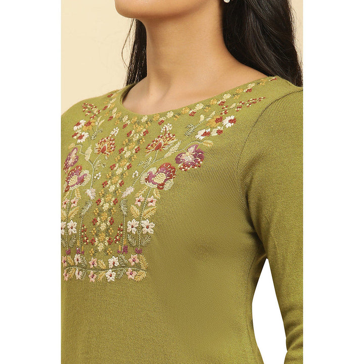 W Green Embroidered Kurta & Tight (Set of 2)