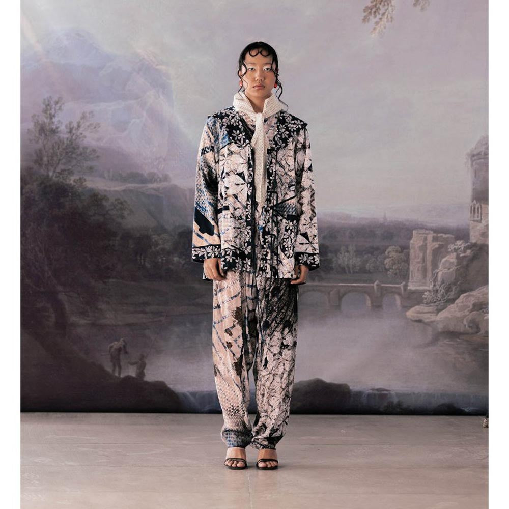 YAVI Ivory Sailor Overlay