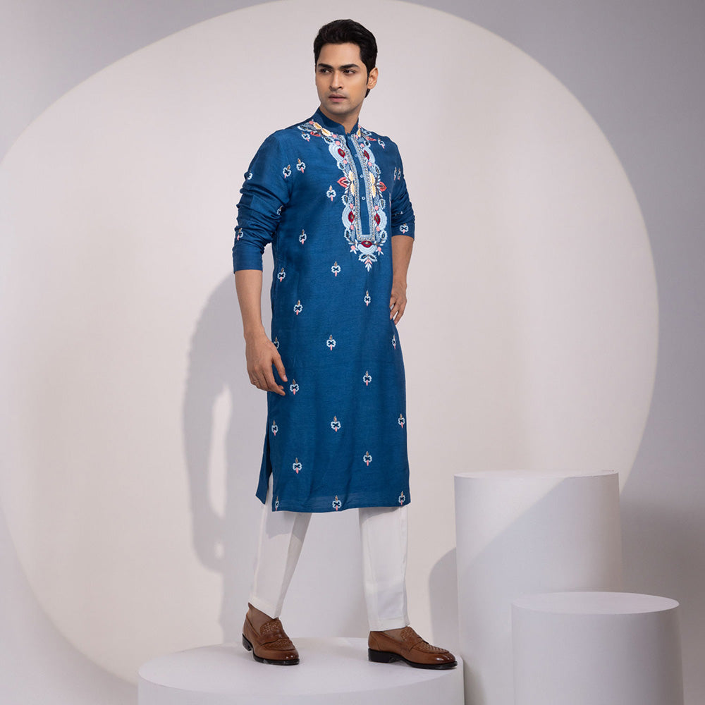 YOSEBA Neelkriti Embroidered Kurta with Pant