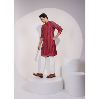 YOSEBA Aagya Embroidered Kurta with Pant