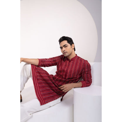 YOSEBA Aagya Embroidered Kurta with Pant