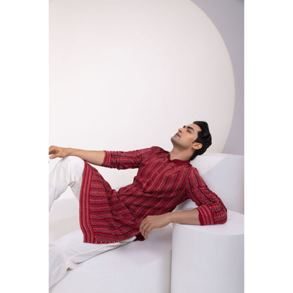 YOSEBA Aagya Embroidered Kurta with Pant