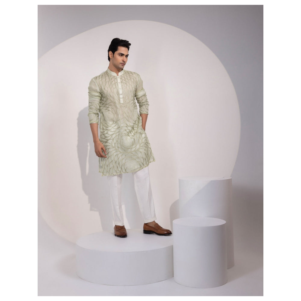 YOSEBA Jaalika Embroidered Kurta with Pant