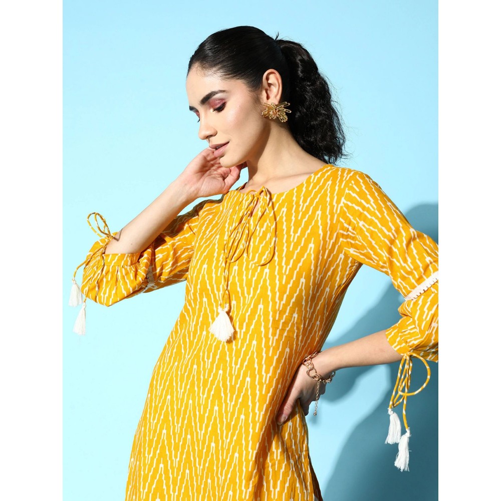 Yufta Women Yellow Chevron Straight Kurta