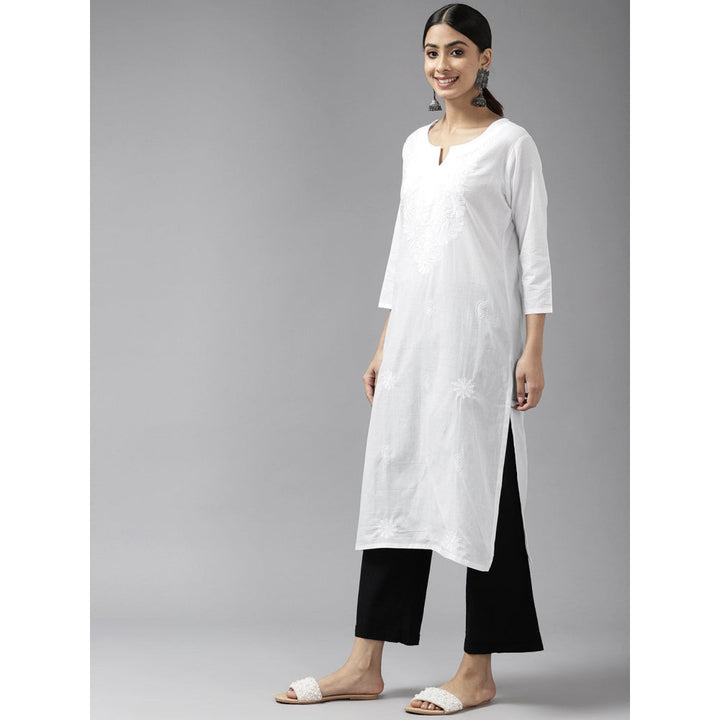 Yufta Women White Floral Chikankari Kurta