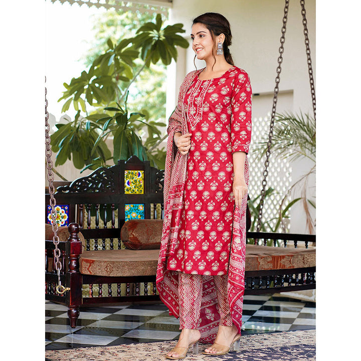 Yufta Women Red Straight Kurta Pants and Dupatta (Set of 3)