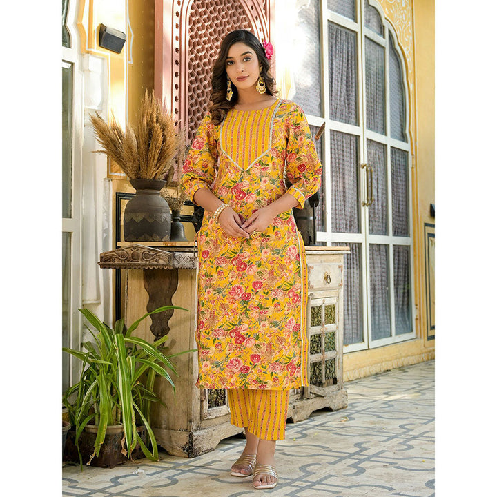 Yufta Women Yellow Floral Print Kurta Pants with Dupatta (Set of 3)