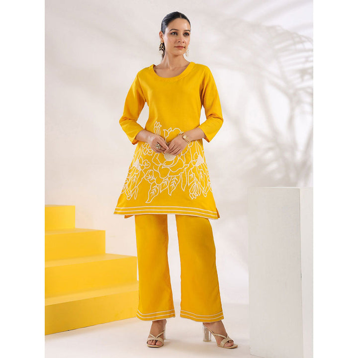 Yufta Women Yellow A-Line Embroidered Co-Ord (Set of 2)