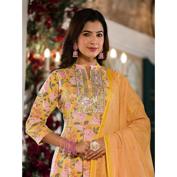 Yufta Women Yellow Floral,Sequins Work Kurta Trouser with Dupatta (Set of 3)