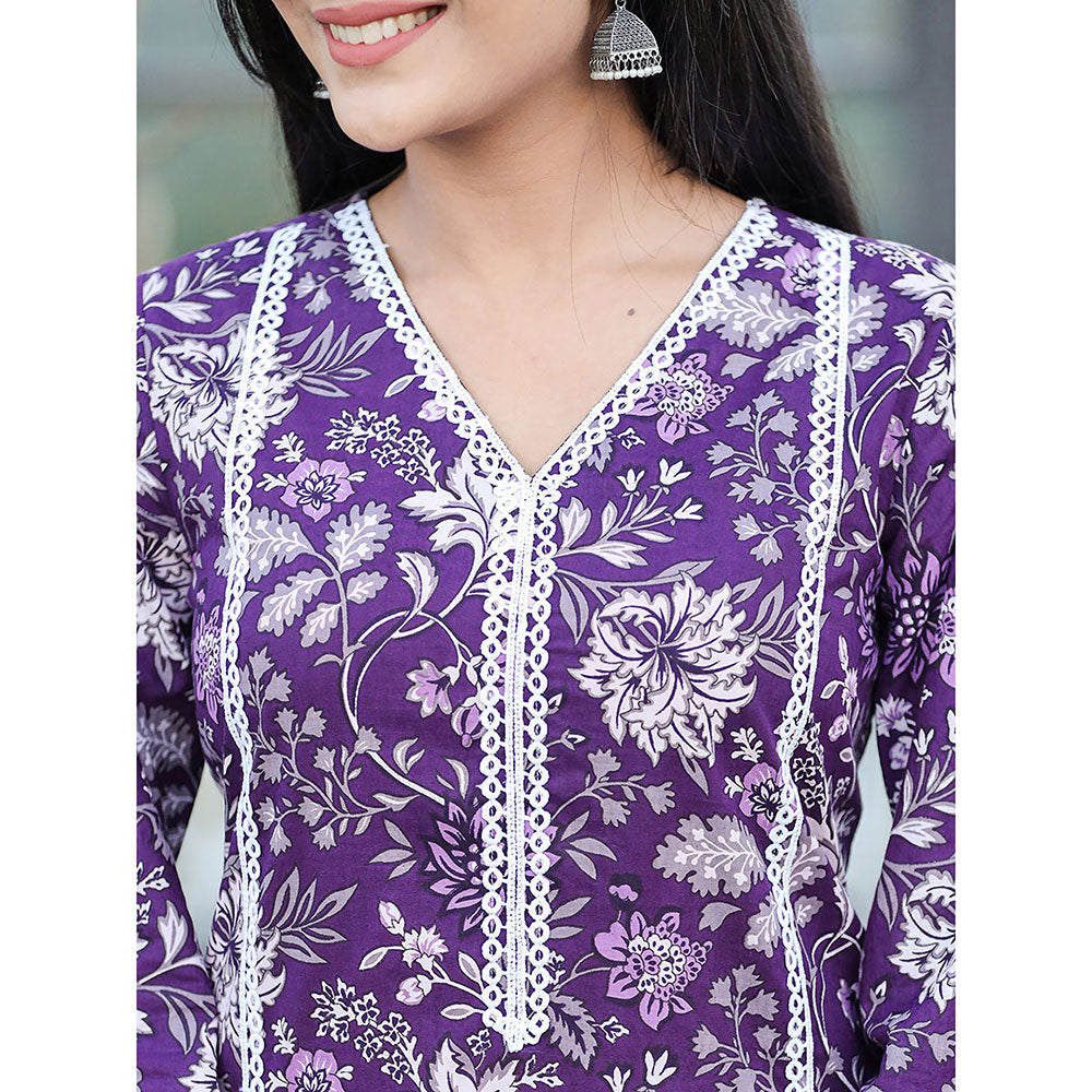 Yufta Purple pure Cotton Thread Work detailing kurta and trouser with dupatta (Set of 3)