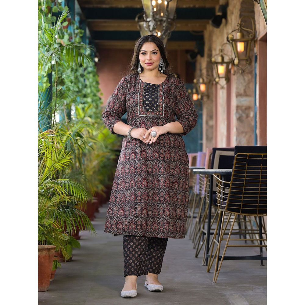 Women Black & Red Floral Print Straight Plus size Kurta Trouser And Dupatta Set