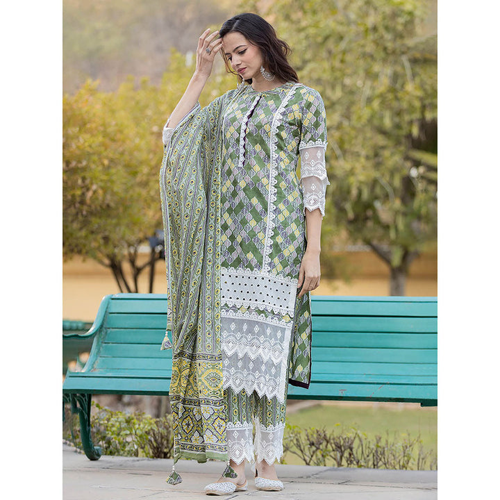 Yufta Green Printed Kurta with Trousers & Dupatta (Set of 3)