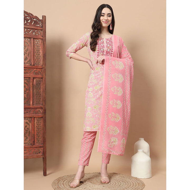 Yufta Pink Printed Cotton Kurta Trouser & Dupatta (Set of 3)