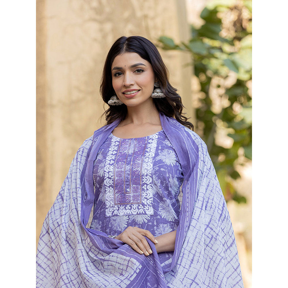 Yufta Purple Floral Print Straight Kurta with Pant and Dupatta (Set of 3)