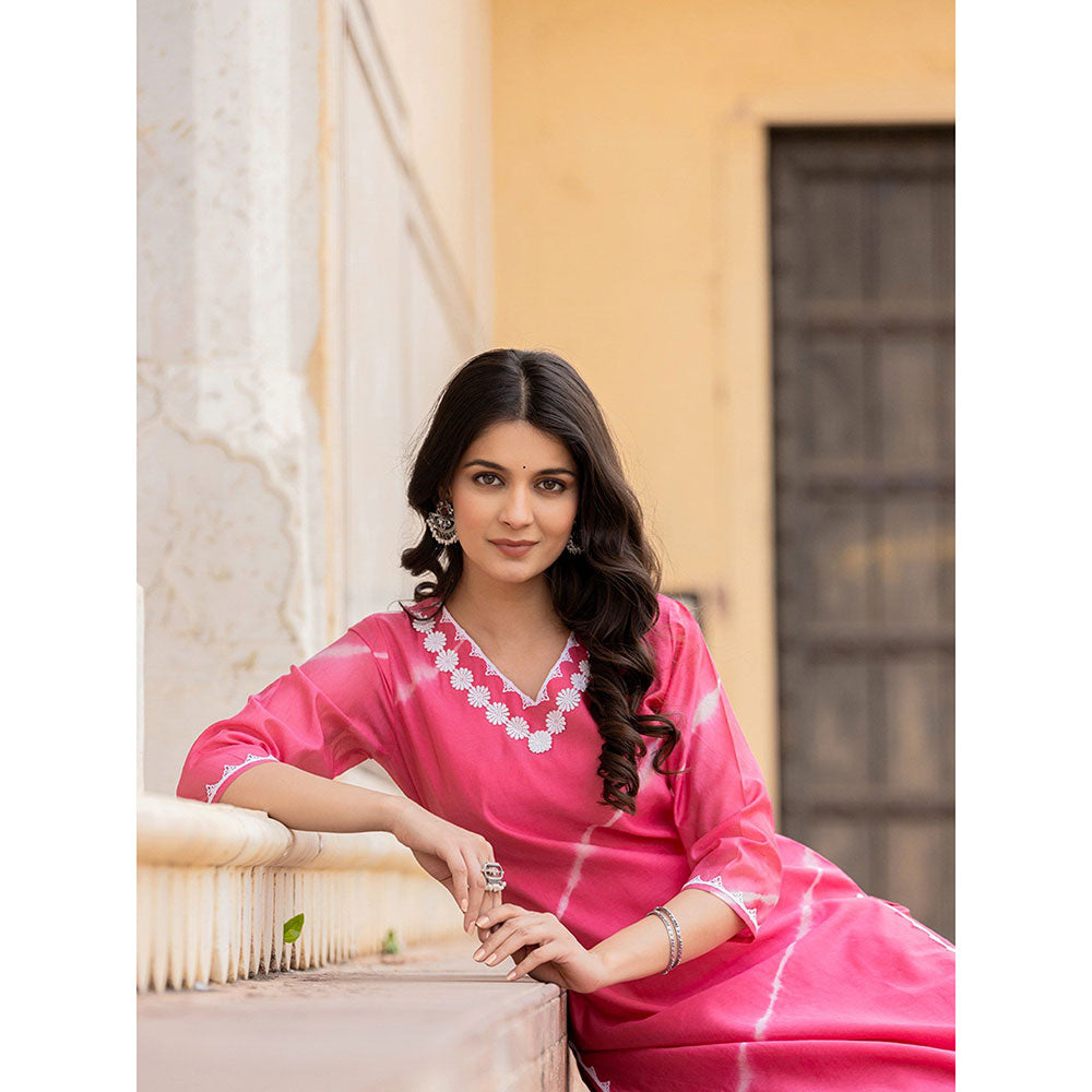 Yufta Pink Tie dye Lace-Work Yoke and Border Straight Kurta and Pant (Set of 2)