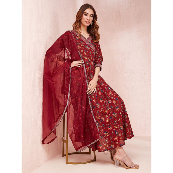 Yufta Maroon Embroidered Zari Work Anarkali Kurta with Pant & Dupatta (Set of 3)