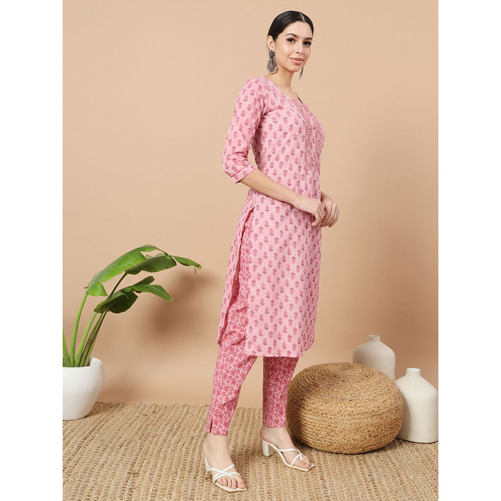 Yufta Pink Block Print Straight Kurta with Pant & Dupatta (Set of 3)