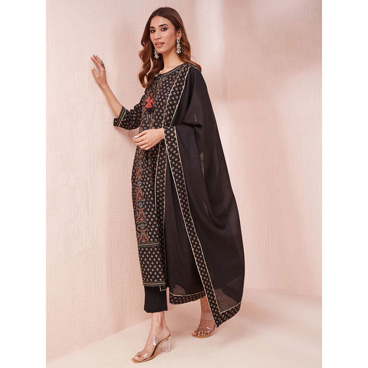 Yufta Black Ethnic Motifs Kurta with Pant & Dupatta (Set of 3)