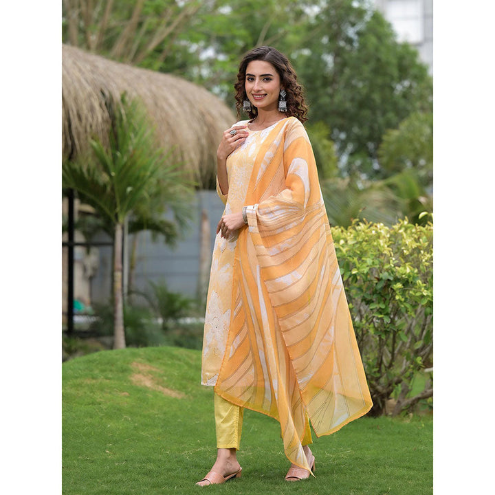 Yufta Yellow Digital Print Linen Cotton Have A Lining Kurta Trouser & Dupatta (Set of 3)