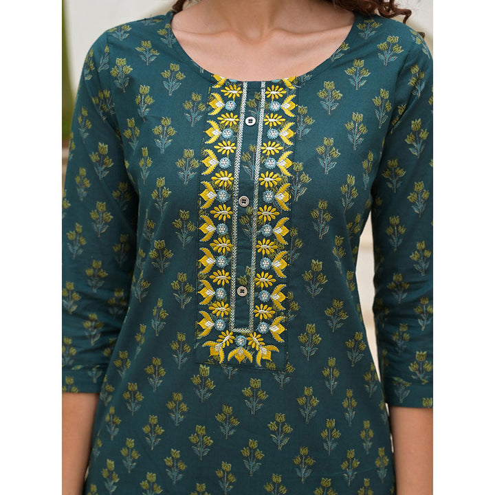 Yufta Green Cotton Thread Work Sequins Work Zari Work Kurta With Trouser & Dupatta (Set of 3)