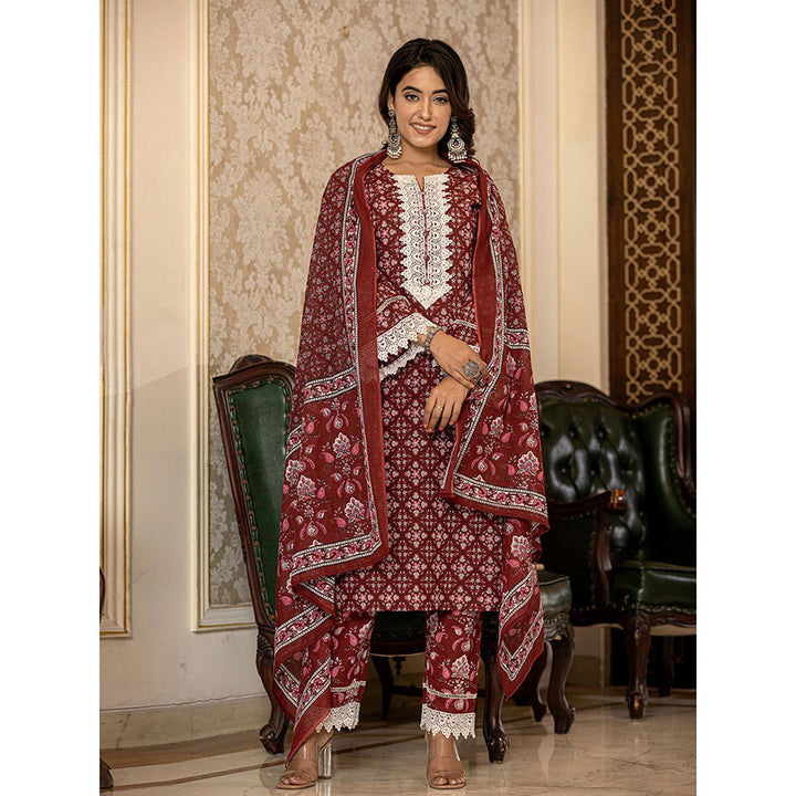 Yufta Maroon Floral Print Pakistani Style Kurta Trouser & Dupatta (Set of 3)