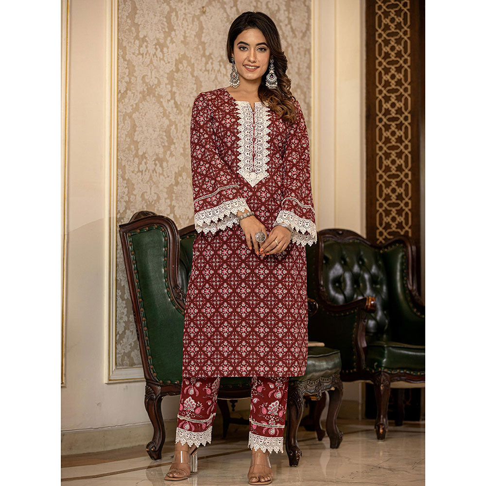 Yufta Maroon Floral Print Pakistani Style Kurta Trouser & Dupatta (Set of 3)