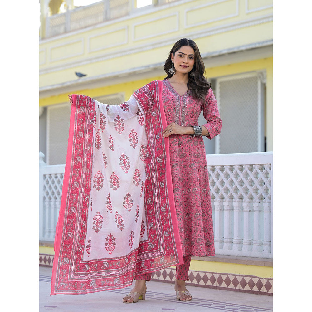 Yufta Pink Floral Print Anarkali Kurta with Pant and Dupatta (Set of 3)