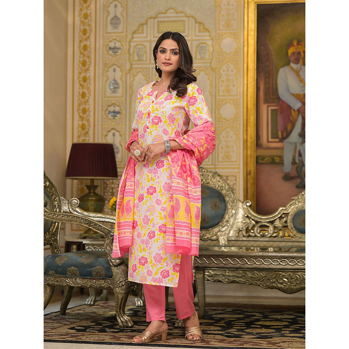 Yufta Pink Floral Print Button Show On Yoke Kurta with Pant and Dupatta (Set of 3)