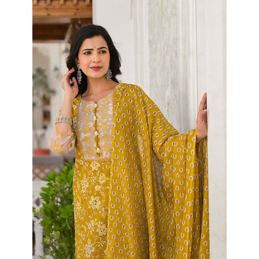 Yufta Mustard Floral Print Pakistani Kurta with Pant and Dupatta (Set of 3)