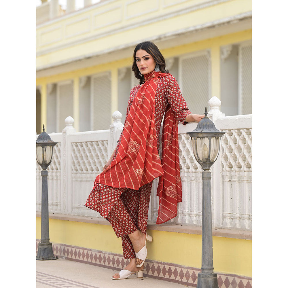 Yufta Red Work Straight Kurta with Pant and Dupatta (Set of 3)